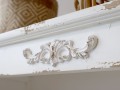 postarzany-wysoki-regal-w-wiejskim-stylu-postarzany-mebel-z-5-polkami-na-niskich-nogach-chic-antique-polska-sklep-internetowy-designbywomen.jpg